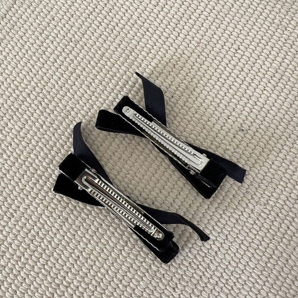 Miss Sparkling |2 piece velvet ribbon clips-4
