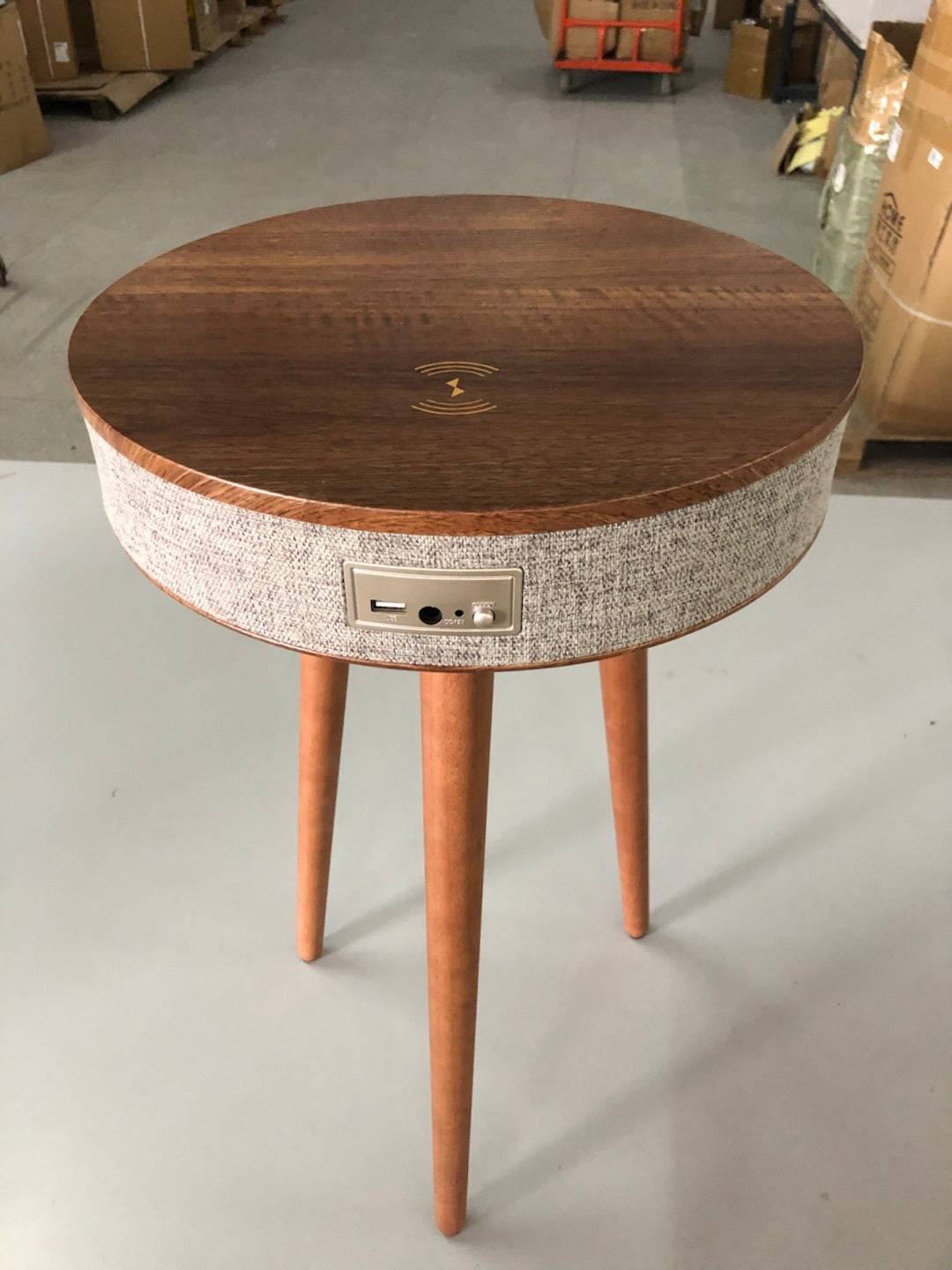 Round Speaker Table Charger-3
