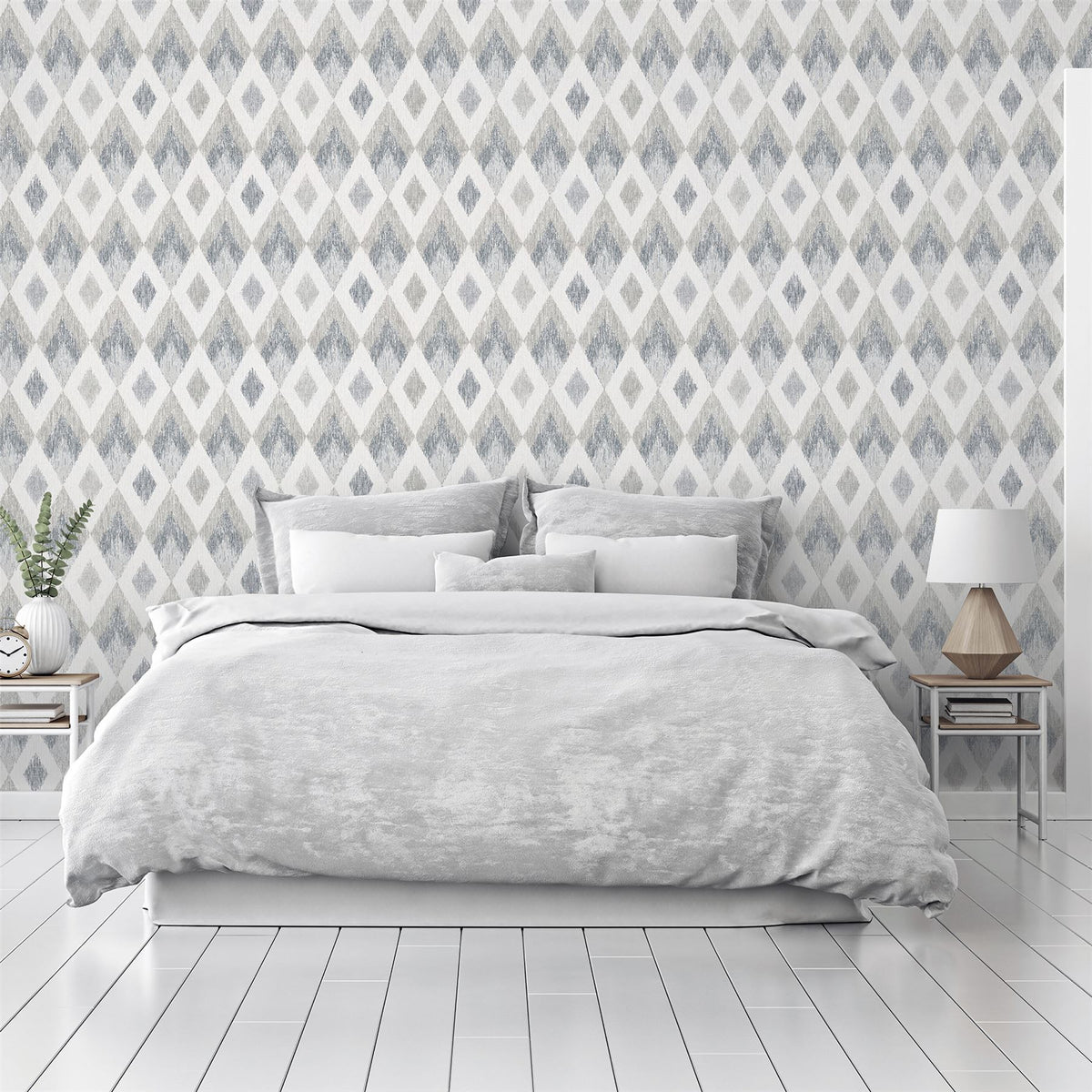 Scandi Diamond Silver Wallpaper image 5